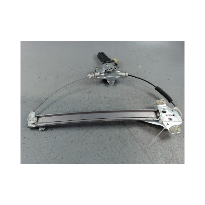 MECANISME+MOTEUR LEVE-GLACE AVANT GAUCHE HYUNDAI GETZ 02-05