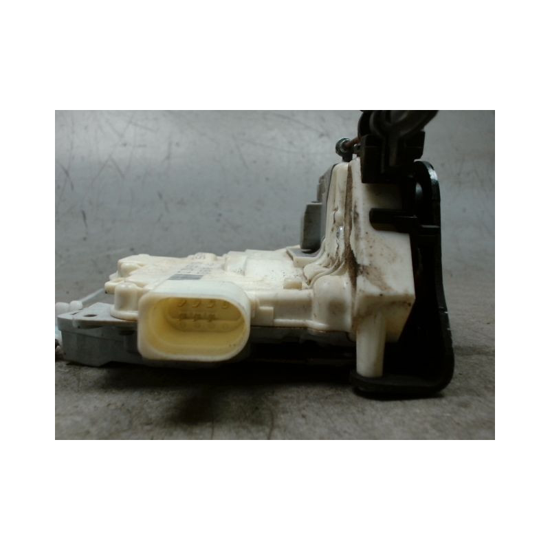 SYSTEME CONDAMNATION ARRIERE GAUCHE VOLKSWAGEN PASSAT SW 2005-