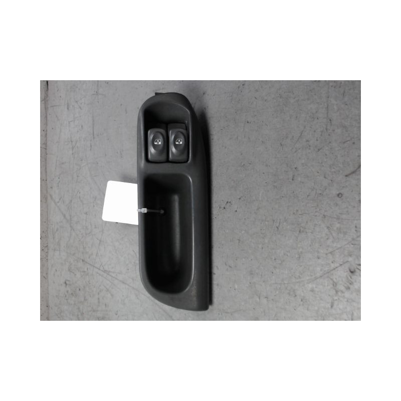 COMMANDE LEVE-GLACE PORTE AVG RENAULT MEGANE