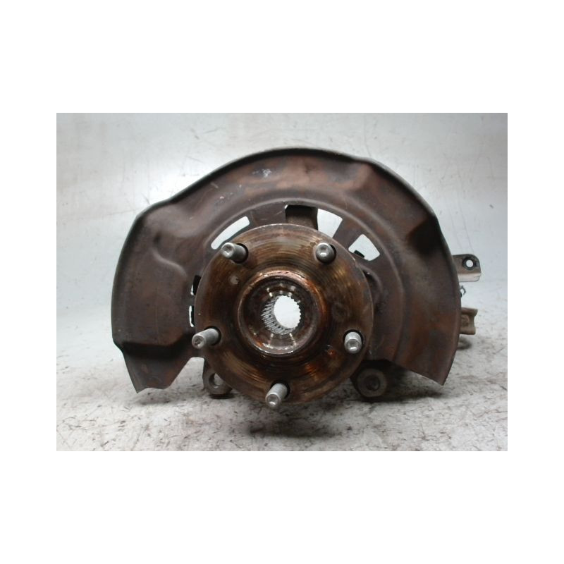 PIVOT AVANT DROIT TOYOTA VERSO 2010-