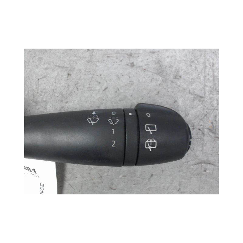 COMMANDE ESSUIE GLACE RENAULT TWINGO