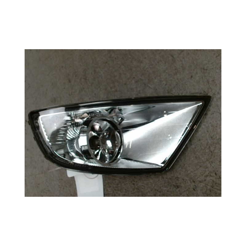 PHARE ANTIBROUILLARD AVANT DROIT FORD MONDEO CLIPPER 00-07