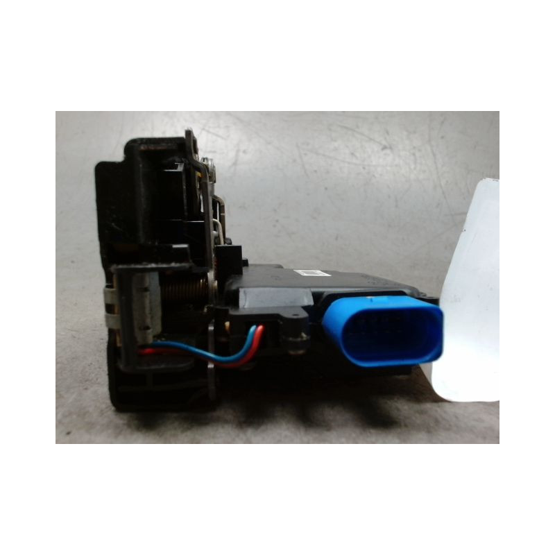 SYSTEME CONDAMNATION AVANT DROIT VOLKSWAGEN GOLF V 2003-2009