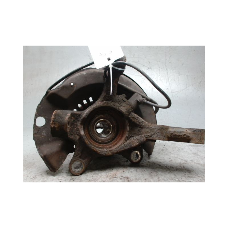 PIVOT AVANT GAUCHE TOYOTA YARIS 2003-