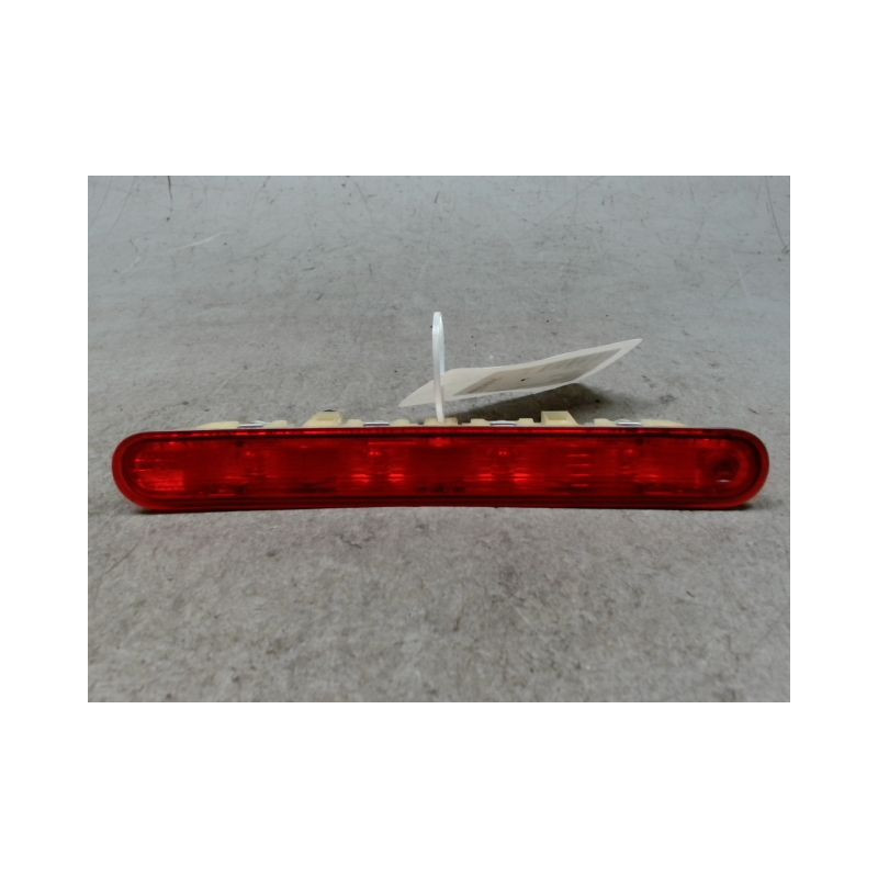 FEUX STOP SUPPLEMENTAIRE PEUGEOT 207 5P