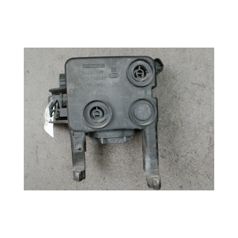 PHARE ANTIBROUILLARD AVANT DROIT OPEL MERIVA 2006-