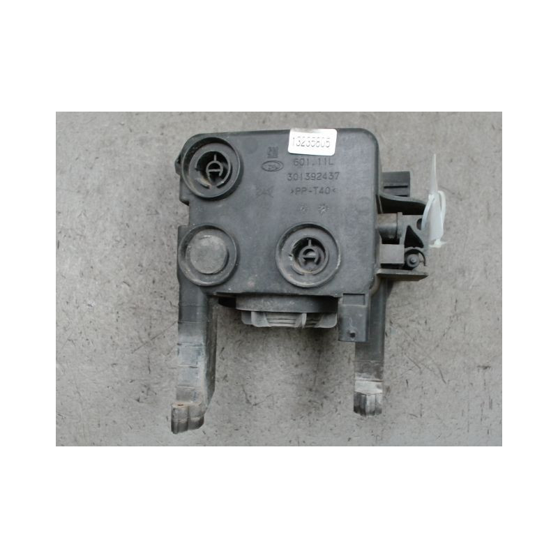 PHARE ANTIBROUILLARD AVANT GAUCHE OPEL MERIVA 2006-