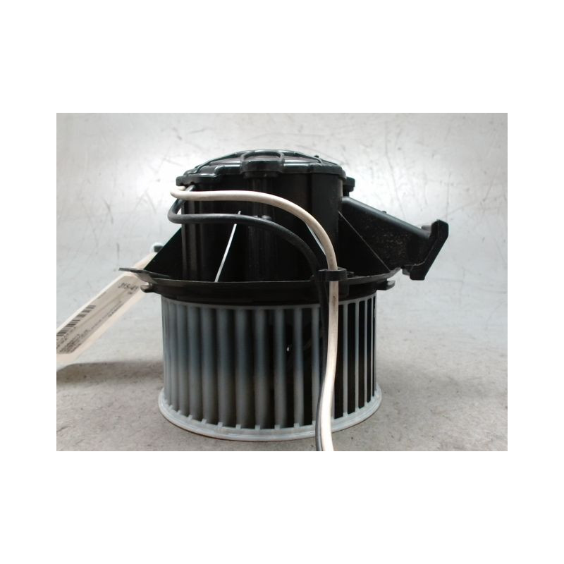 MOTEUR VENTILATEUR CHAUFFAGE OPEL ZAFIRA