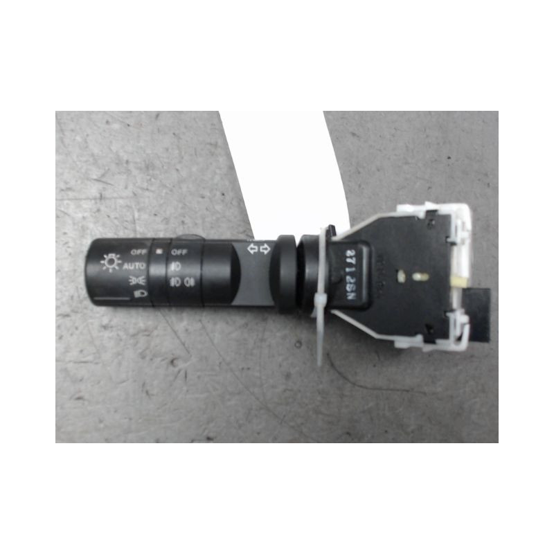 COMMANDE CLIGNOTANT NISSAN QASHQAI