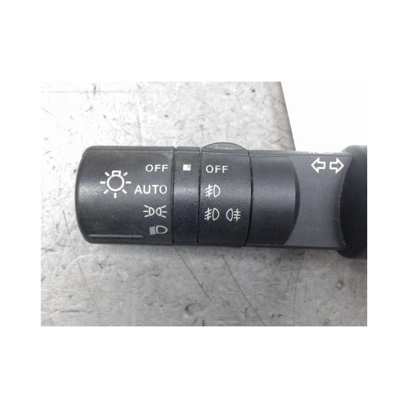 COMMANDE CLIGNOTANT NISSAN QASHQAI