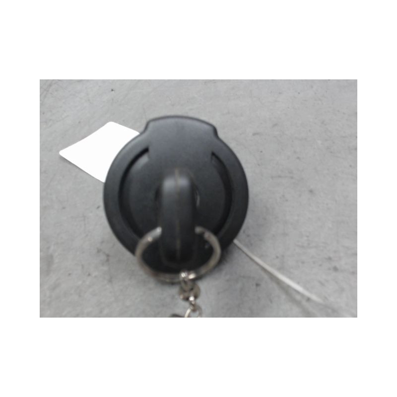 BOUCHON RESERVOIR A CARBURANT PEUGEOT 5008 2009-