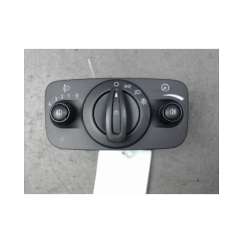 COMMANDE ECLAIRAGE FORD G.C-MAX