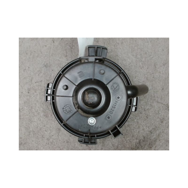 MOTEUR VENTILATEUR CHAUFFAGE PEUGEOT 307 SW 2005-