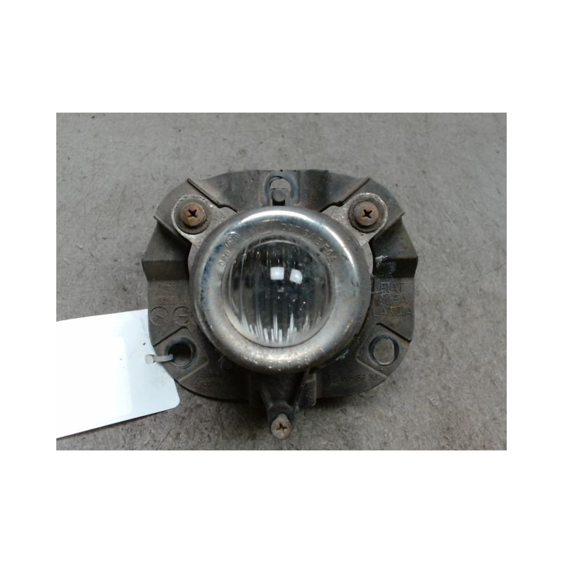 PHARE ANTIBROUILLARD AVANT DROIT ALFA ROMEO GIULIETTA