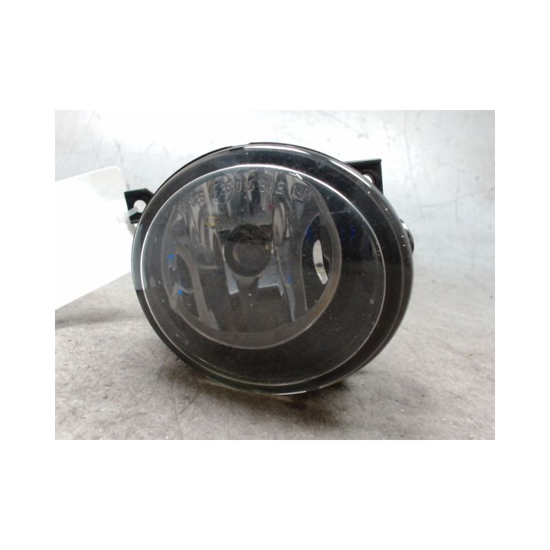 PHARE ANTIBROUILLARD AVANT DROIT VOLKSWAGEN TOURAN