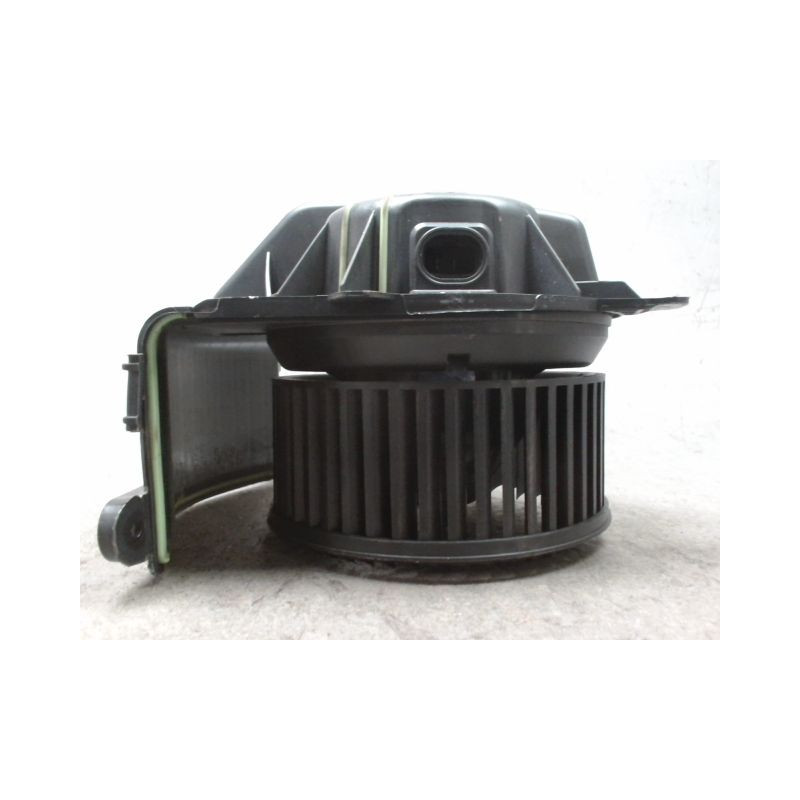 MOTEUR VENTILATEUR CHAUFFAGE RENAULT SCENIC II PH2 2006-