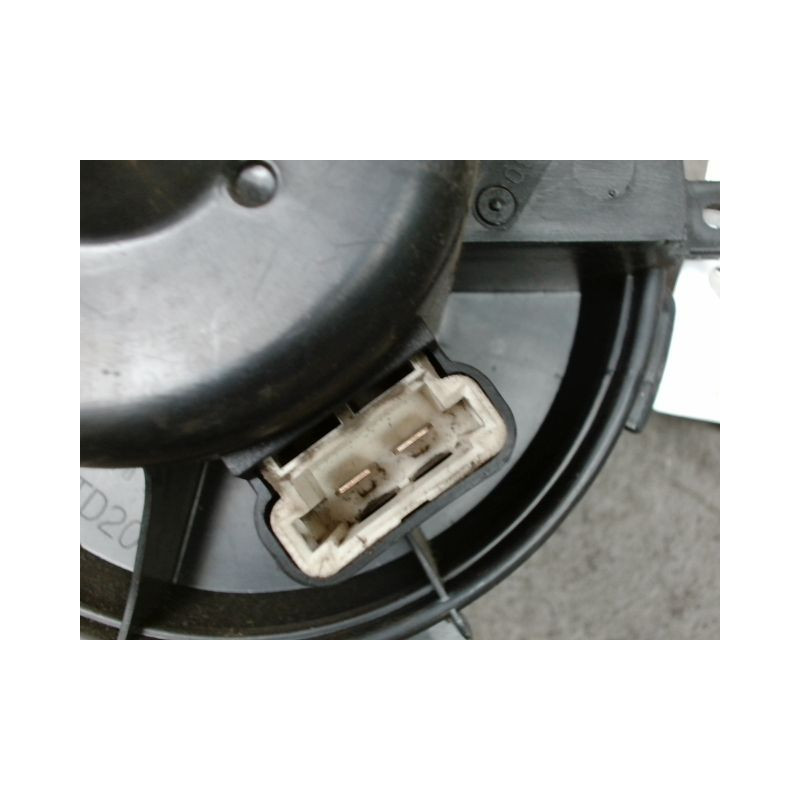 MOTEUR VENTILATEUR CHAUFFAGE CITROEN XSARA PICASSO