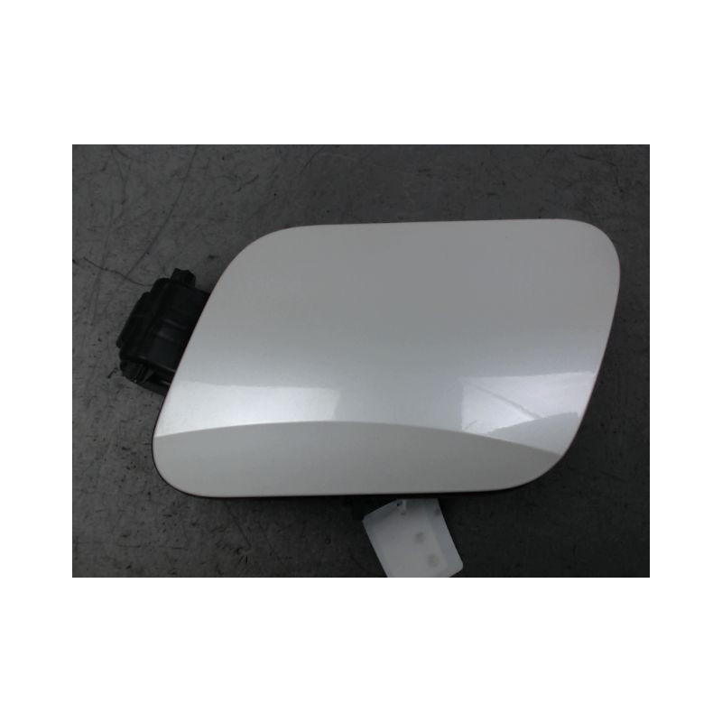 VOLET DE TRAPPE CARBURANT PEUGEOT 2008