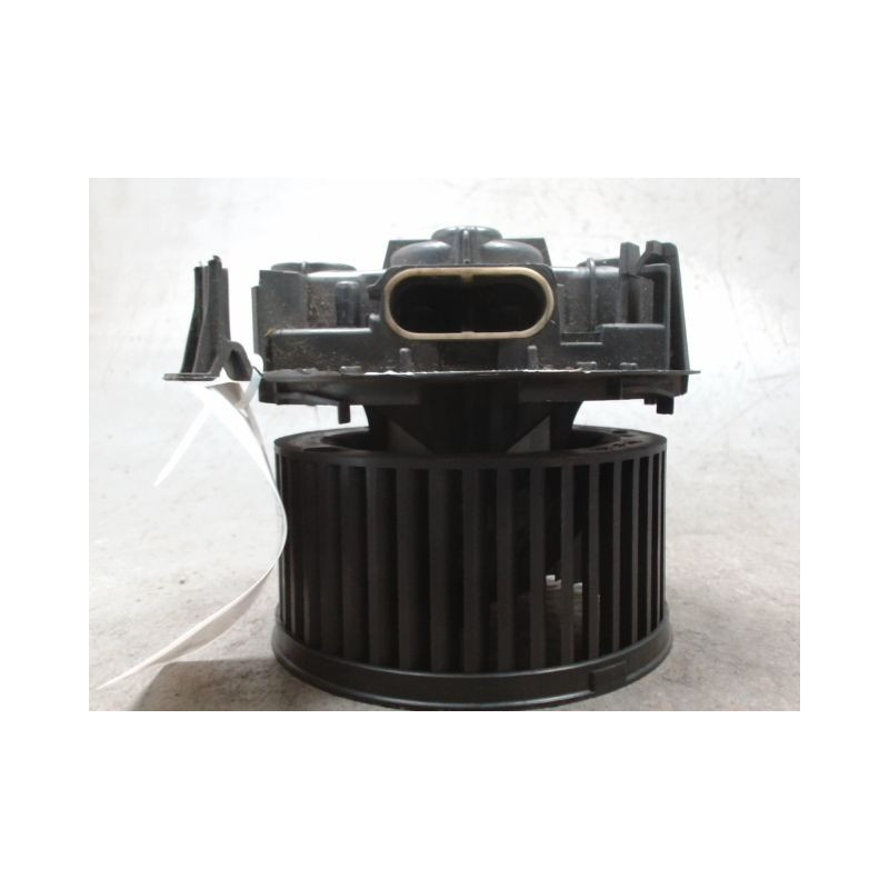 MOTEUR VENTILATEUR CHAUFFAGE RENAULT CLIO III 2005-