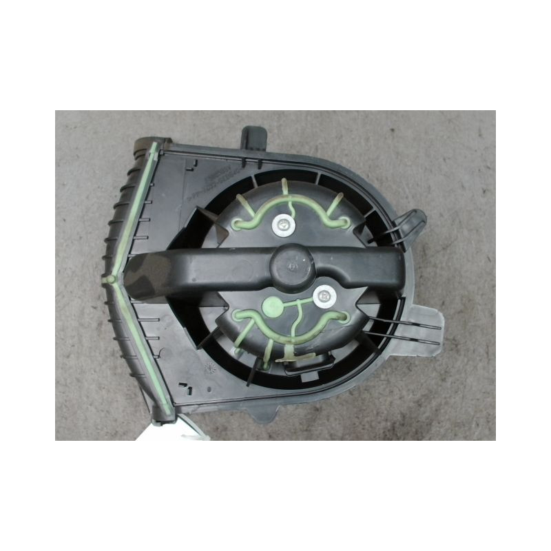 MOTEUR VENTILATEUR CHAUFFAGE RENAULT SCENIC II PH1 02-06