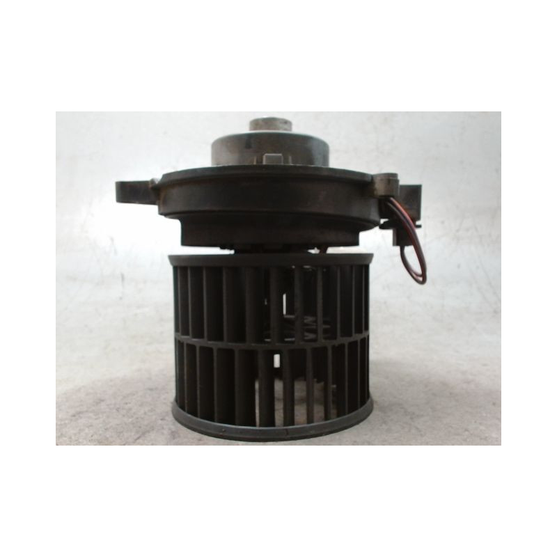MOTEUR VENTILATEUR CHAUFFAGE FORD FIESTA 02 -05