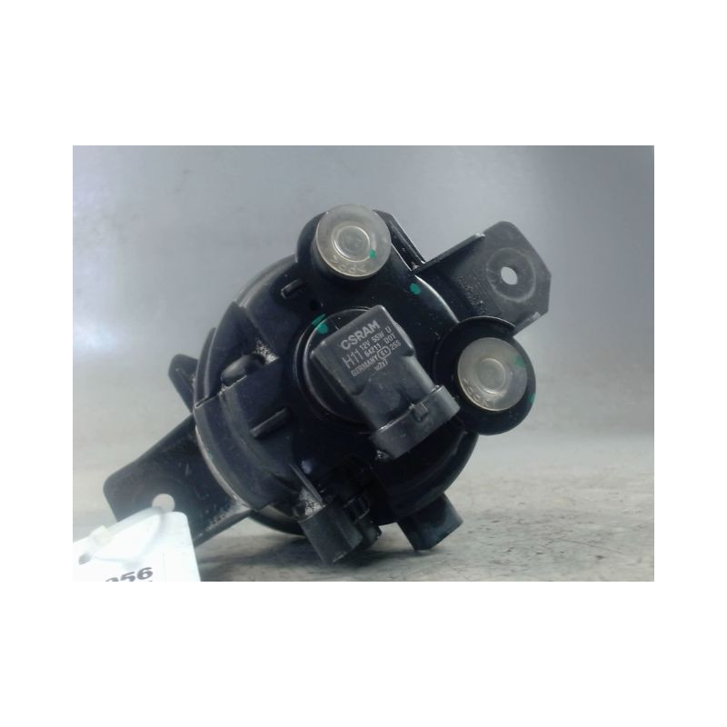 PHARE ANTIBROUILLARD AVANT DROIT RENAULT CLIO