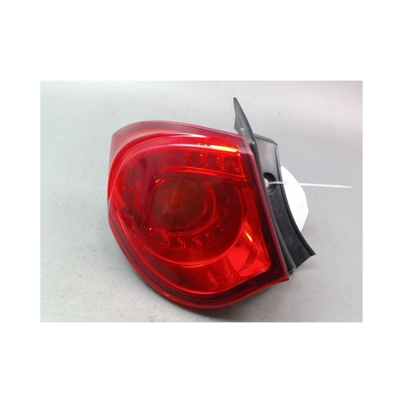 FEU ARRIERE GAUCHE  ALFA ROMEO GUILIETTA 2010-