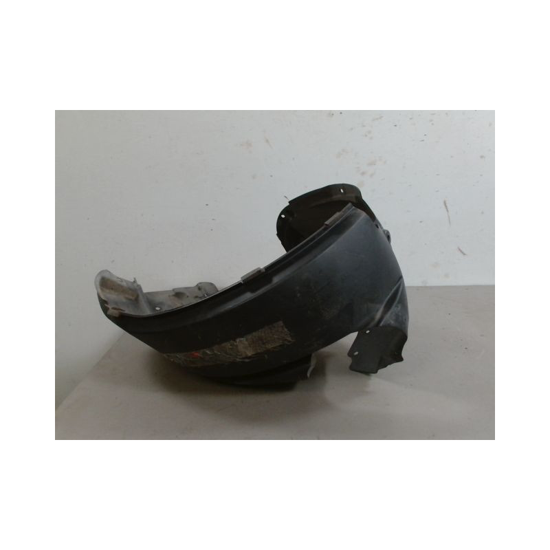 PARE-BOUE AVANT GAUCHE FORD FIESTA