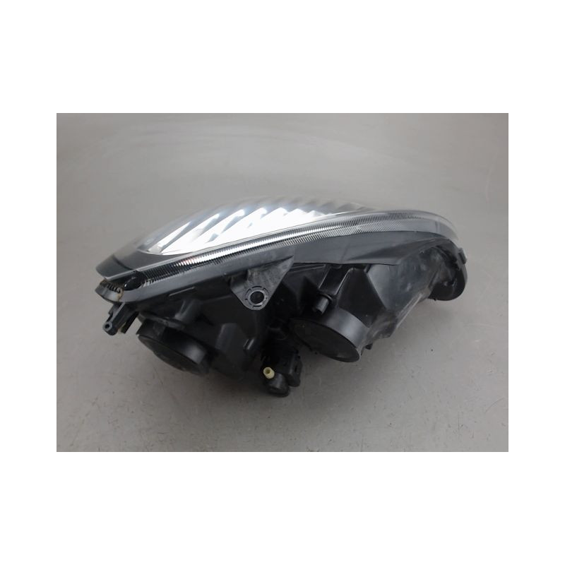 PHARE GAUCHE RENAULT CLIO