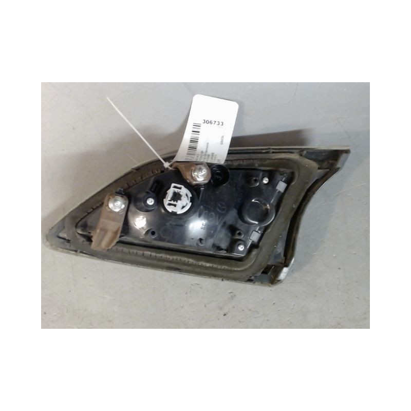 FEU ARRIERE INTERIEUR GAUCHE MAZDA MAZDA 3  5P