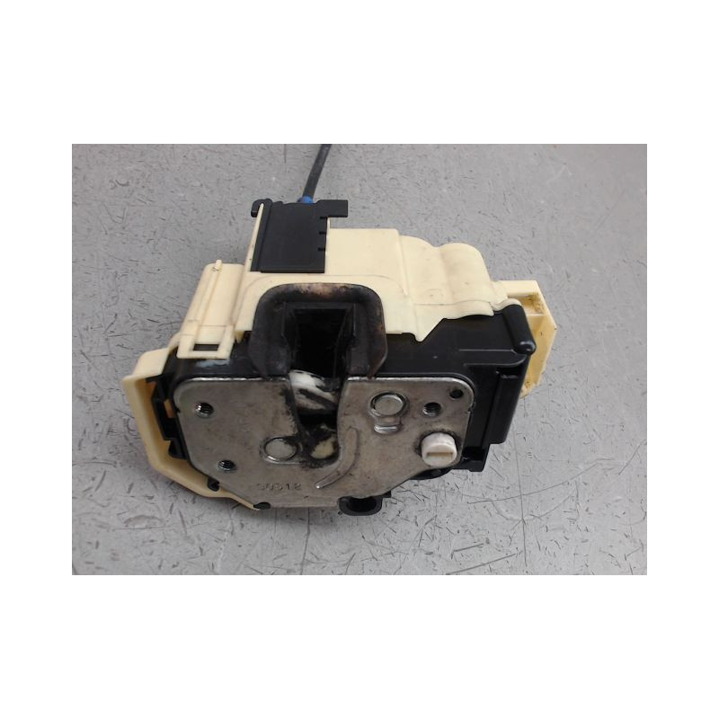 SYSTEME CONDAMNATION ARRIERE GAUCHE FIAT PANDA