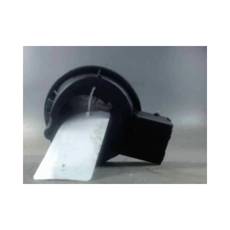 VOLET DE TRAPPE CARBURANT CITROEN XSARA PICASSO