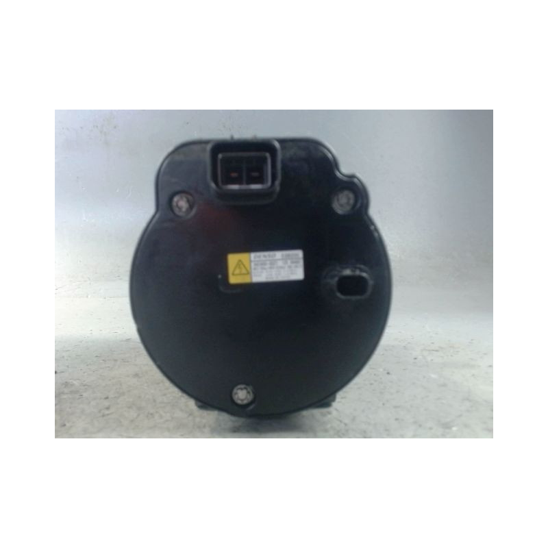 COMPRESSEUR AIR CONDITIONNE TOYOTA PRIUS 2004-