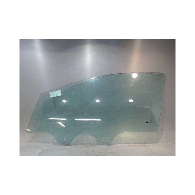 GLACE PORTE AVG FORD FIESTA