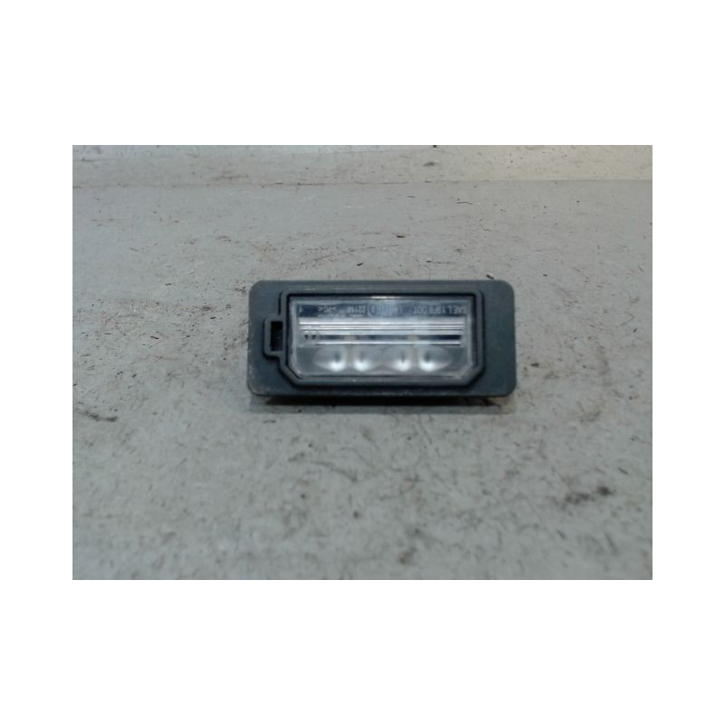 ECLAIREUR PLAQUE DE POLICE DROIT FIAT 500X