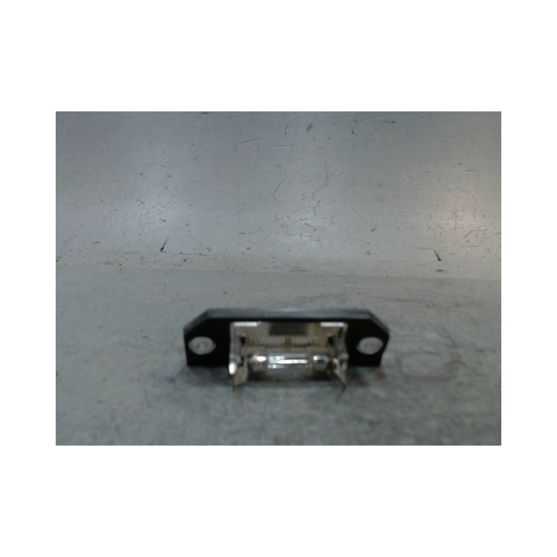ECLAIREUR PLAQUE DE POLICE DROIT FORD FOCUS