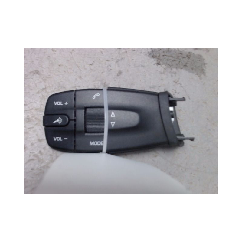 COMMANDE AUTORADIO SEAT IBIZA 2008-