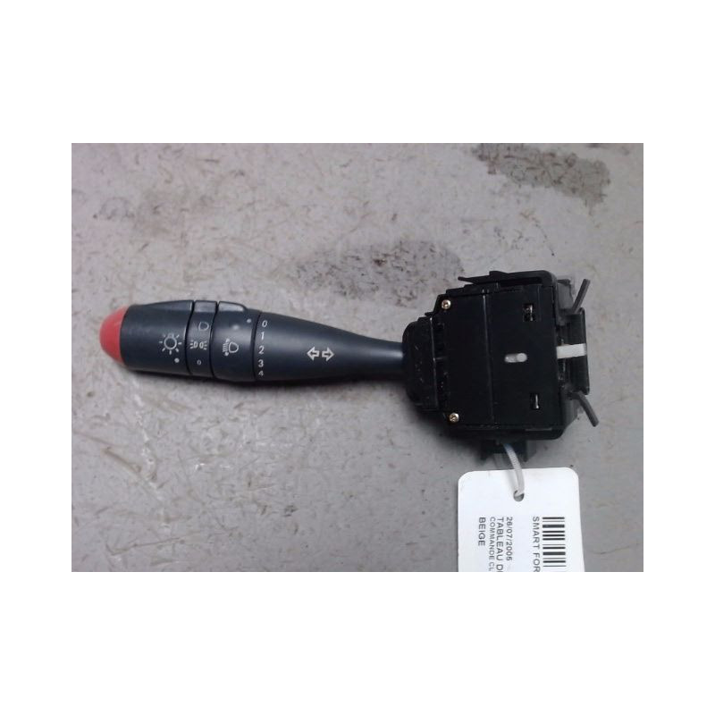 COMMANDE CLIGNOTANT SMART FORFOUR