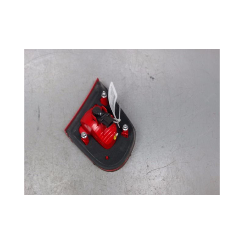 FEU ARRIERE INTERIEUR DROIT VOLKSWAGEN EOS C-C