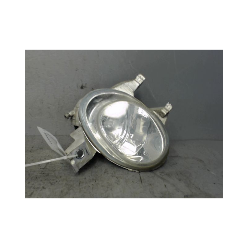 PHARE ANTIBROUILLARD AVANT DROIT PEUGEOT 206