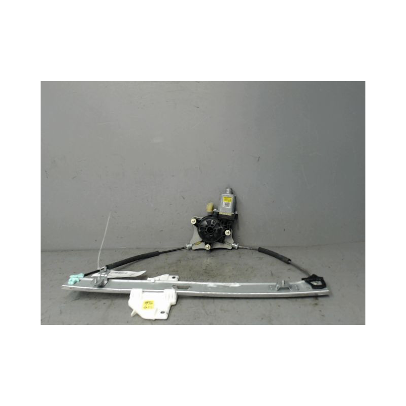 MECANISME+MOTEUR LEVE-GLACE AVANT DROIT KIA RIO