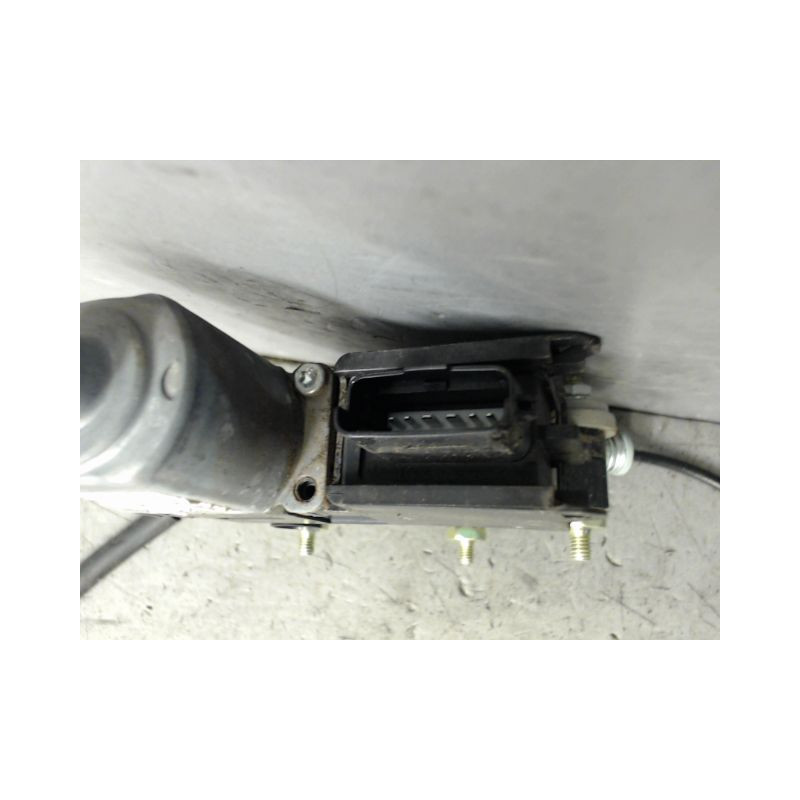 MECANISME+MOTEUR LEVE-GLACE AVANT GAUCHE KIA RIO