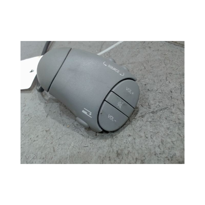 COMMANDE AUTORADIO RENAULT TWINGO