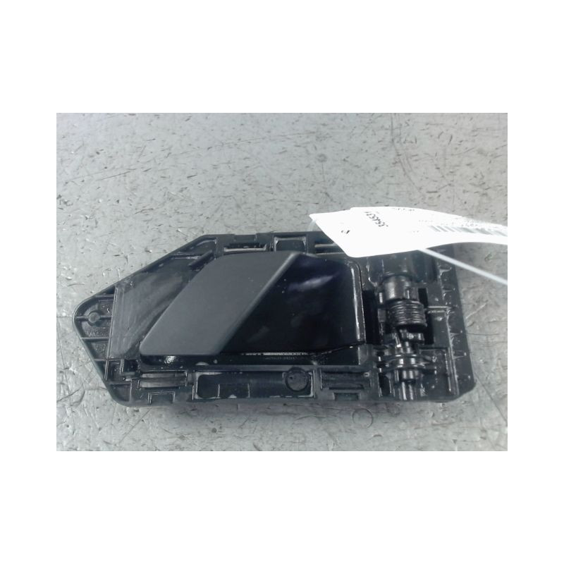 POIGNEE INTERIEURE PORTE AVANT GAUCHE CITROEN BERLINGO FGT -2002