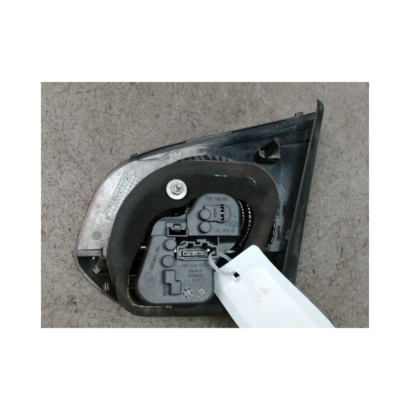 FEU ARRIERE INTERIEUR GAUCHE VOLKSWAGEN GOLF VI 2008-