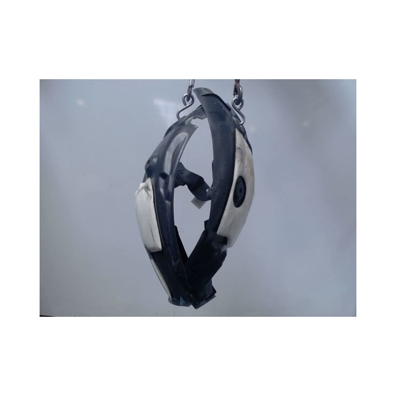 PARE-BOUE AVANT GAUCHE RENAULT MEGANE III 2008-