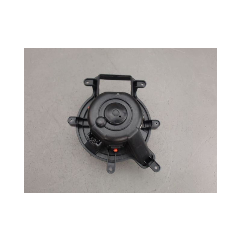 MOTEUR VENTILATEUR CHAUFFAGE PEUGEOT 5008