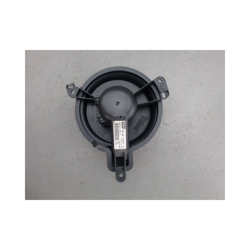 MOTEUR VENTILATEUR CHAUFFAGE PEUGEOT PARTNER