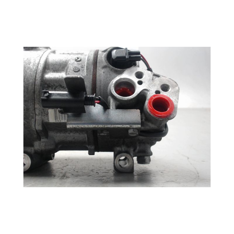 COMPRESSEUR AIR CONDITIONNE MERCEDES CLASSE B 2008-