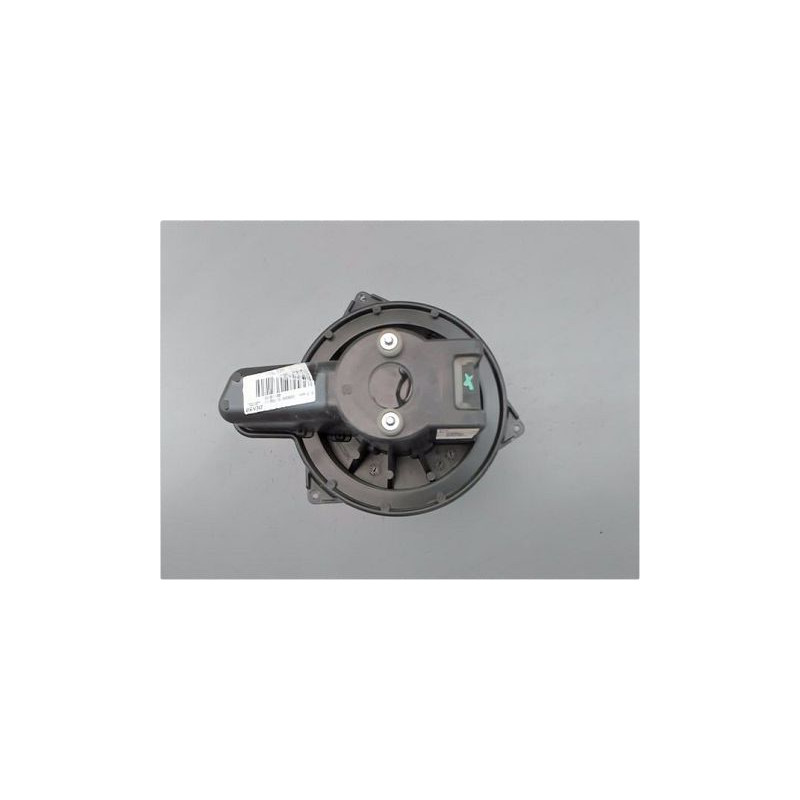 MOTEUR VENTILATEUR CHAUFFAGE LANCIA Y